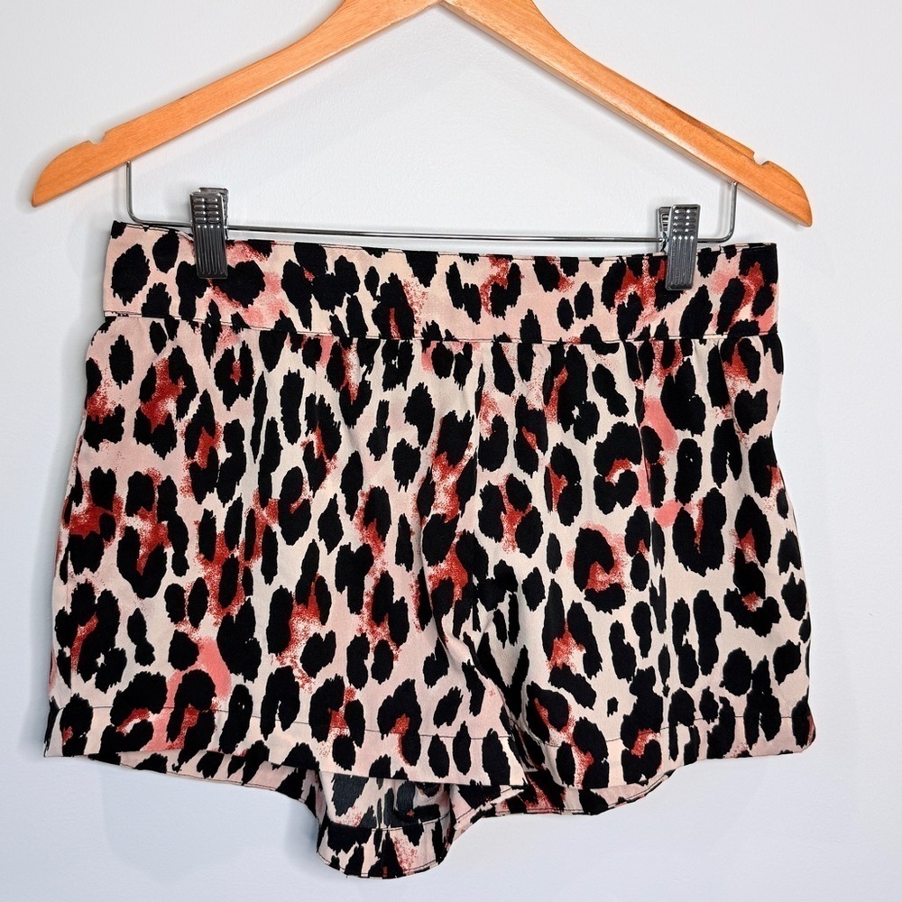 City Streets Leopard Satin Shorts (M)